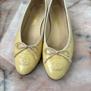 Chanel Yellow Leather Ballet Flats with Bow